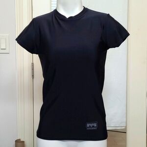 Magnum Essential Equipment Black Sport Top